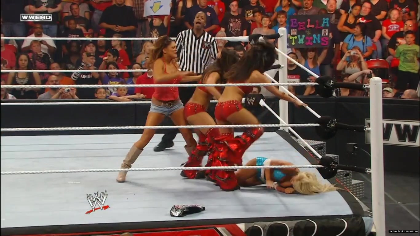 RAW_944_JUNE_272C_2011_770.jpg RAW_944_JUNE_272C_2011_770.jpg