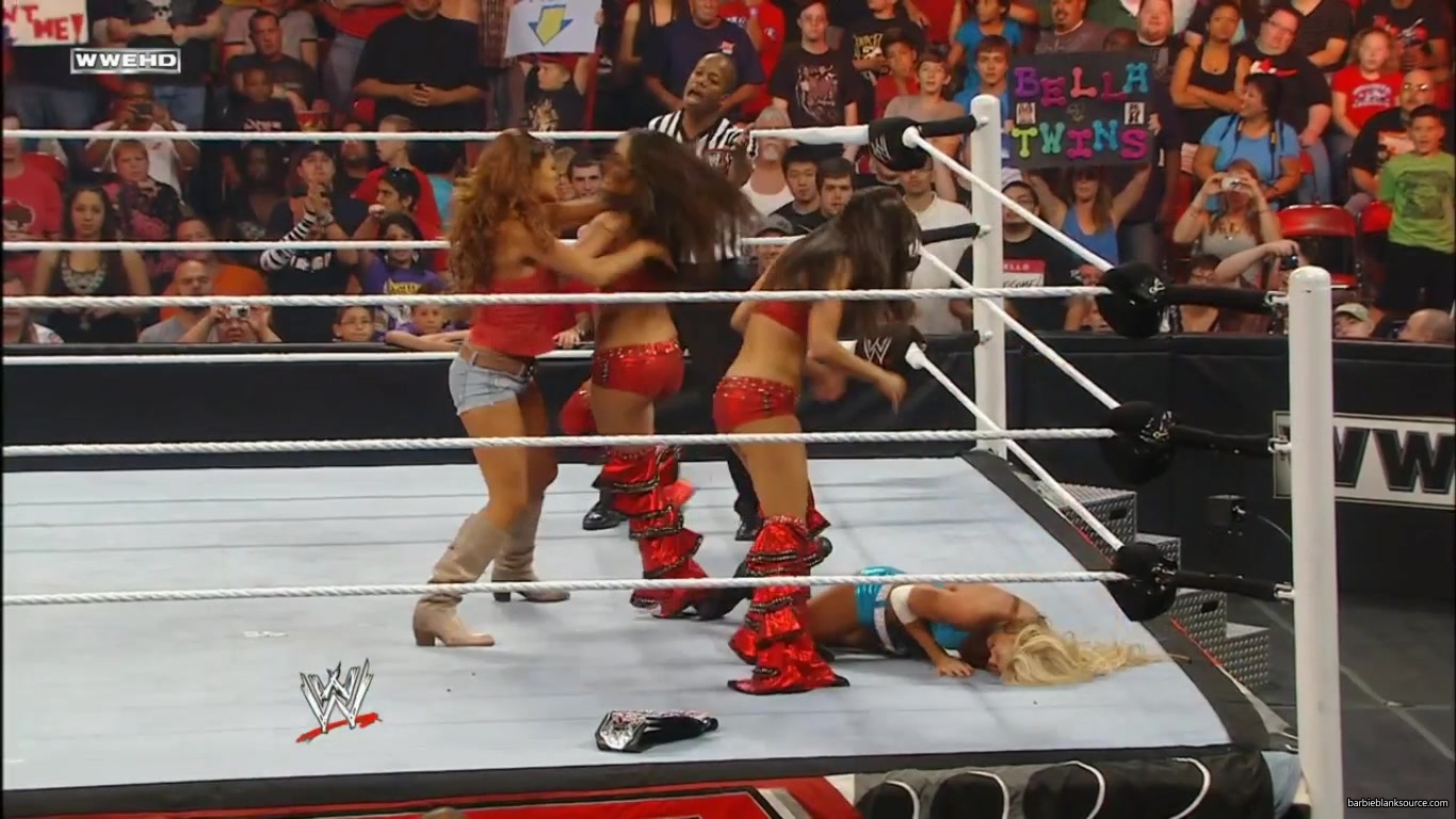 RAW_944_JUNE_272C_2011_772.jpg
