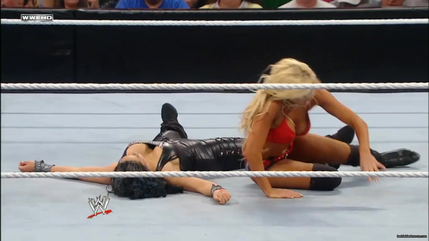 RAW_946_JULY_112C_2011_627.jpg RAW_946_JULY_112C_2011_627.jpg