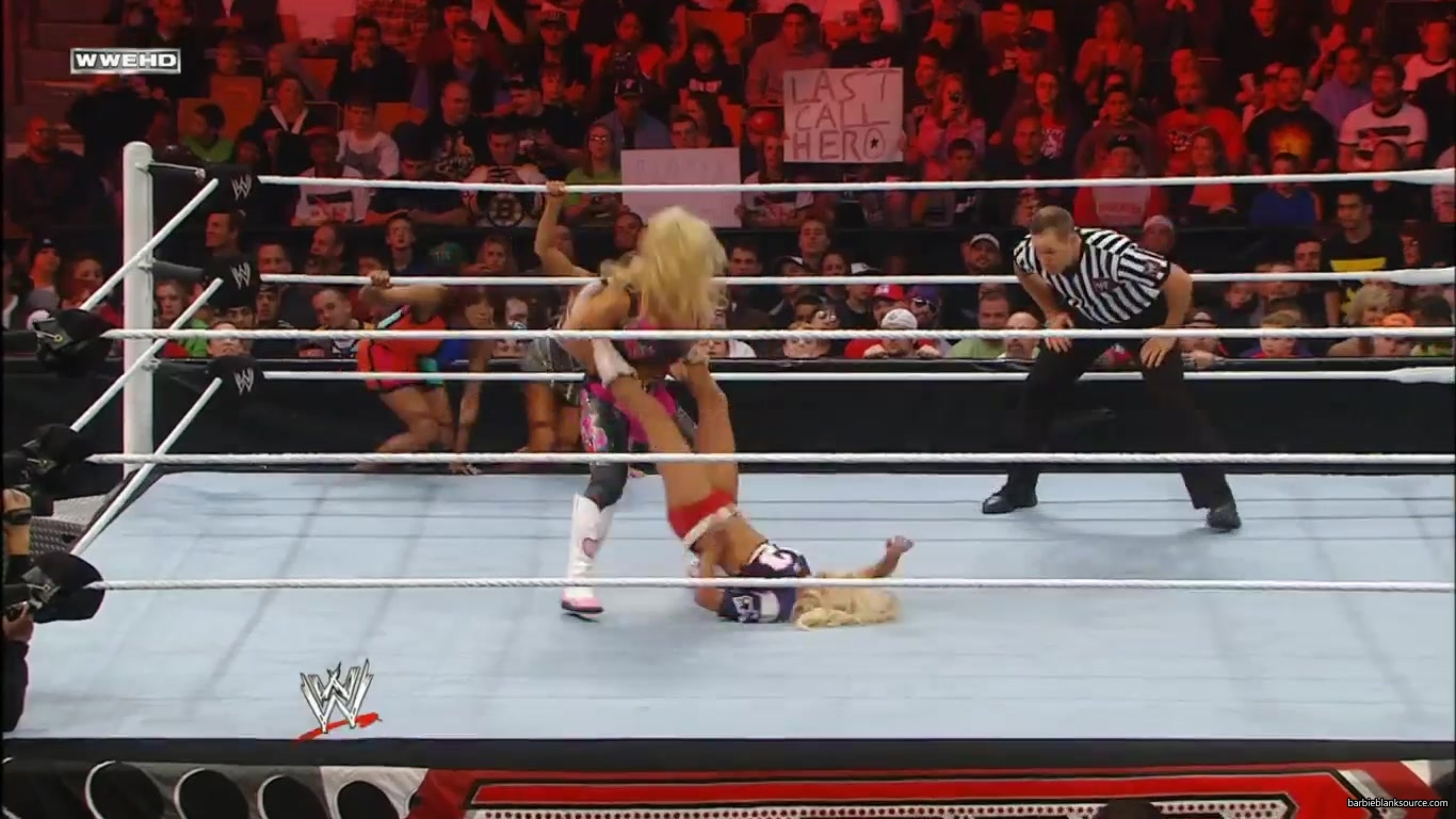 RAW_964_NOVEMBER_142C_2011_682.jpg RAW_964_NOVEMBER_142C_2011_682.jpg