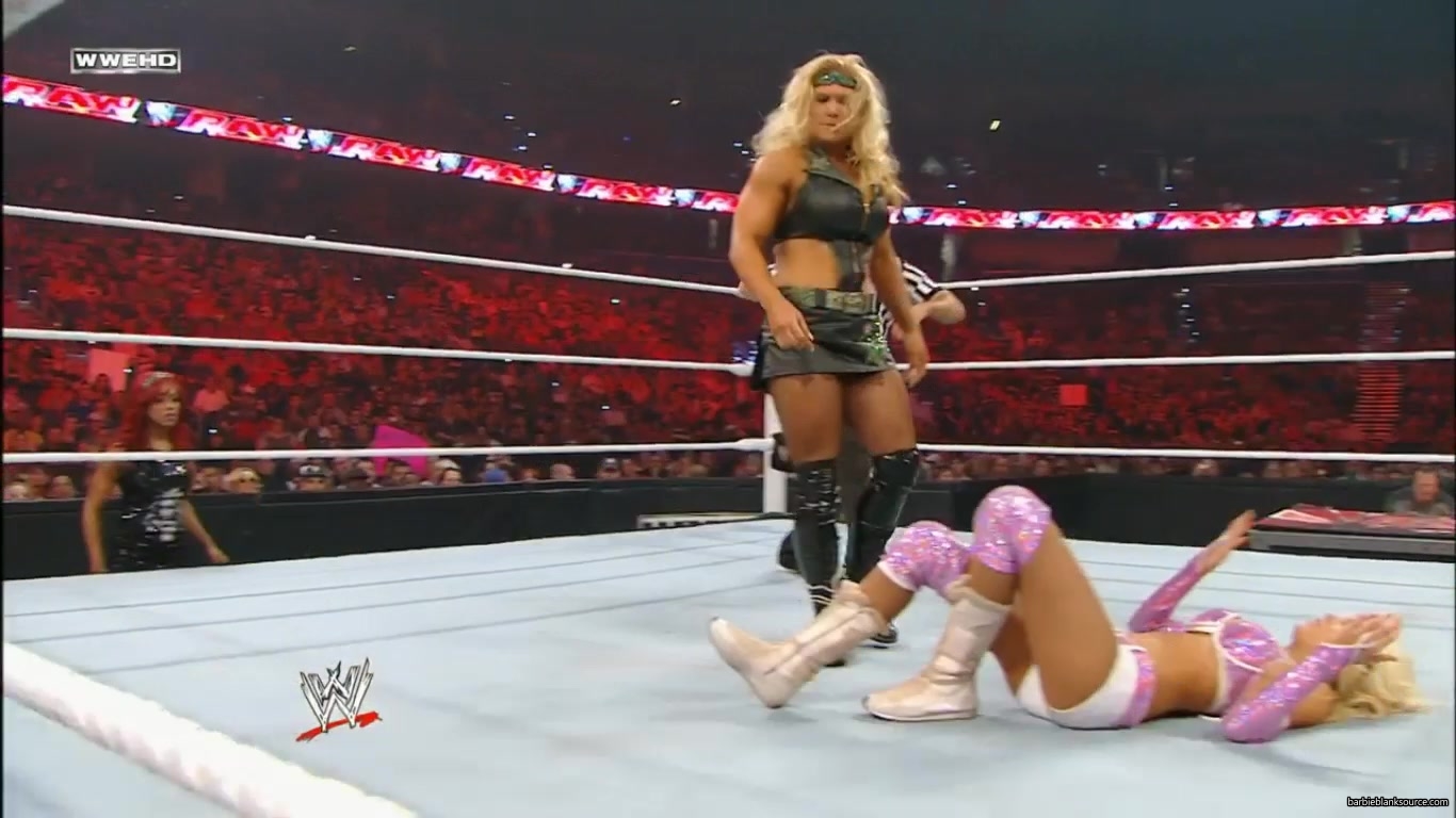 RAW_967_DECEMBER_052C_2011_610.jpg