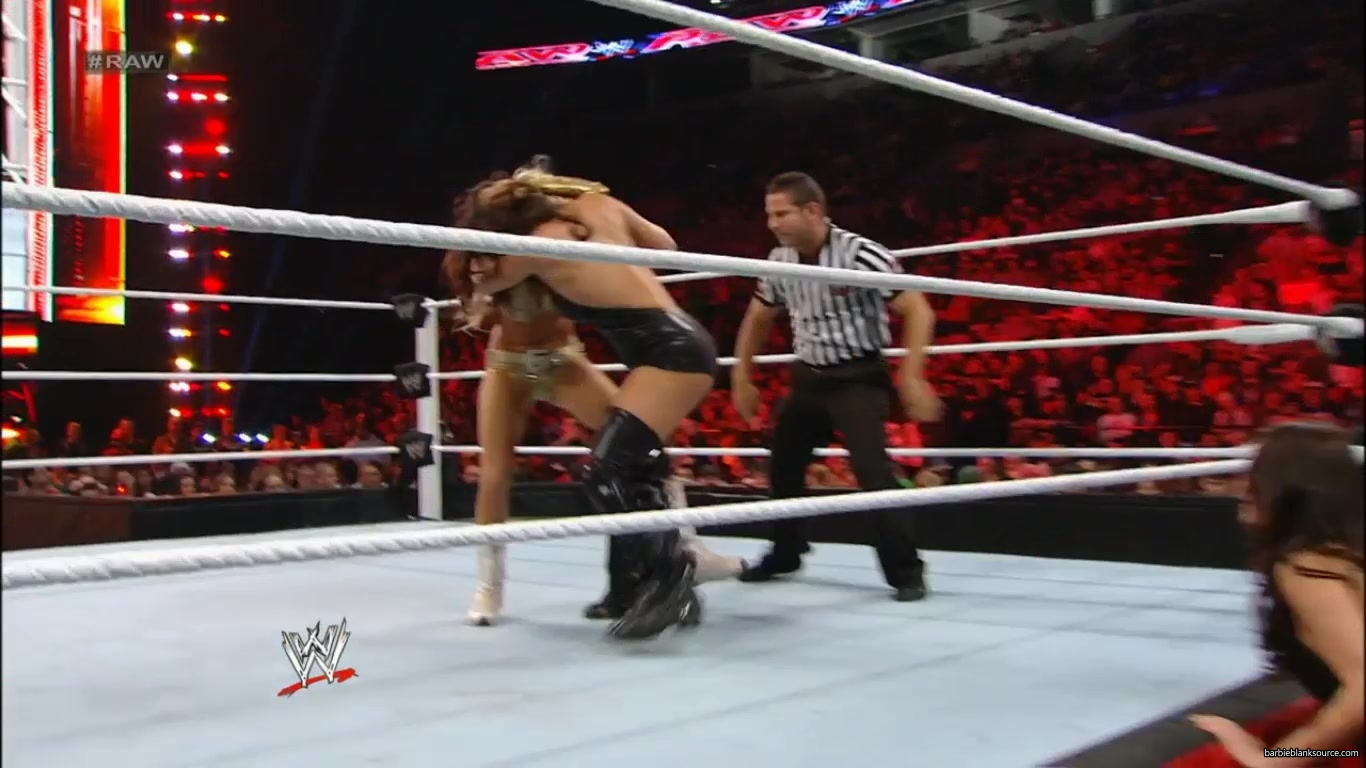 RAW_979_FEBRUARY_272C_2012_137.jpg RAW_979_FEBRUARY_272C_2012_137.jpg