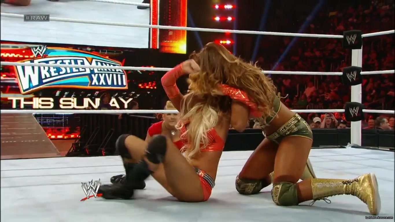 RAW_983_MARCH_262C_2012_624.jpg RAW_983_MARCH_262C_2012_624.jpg