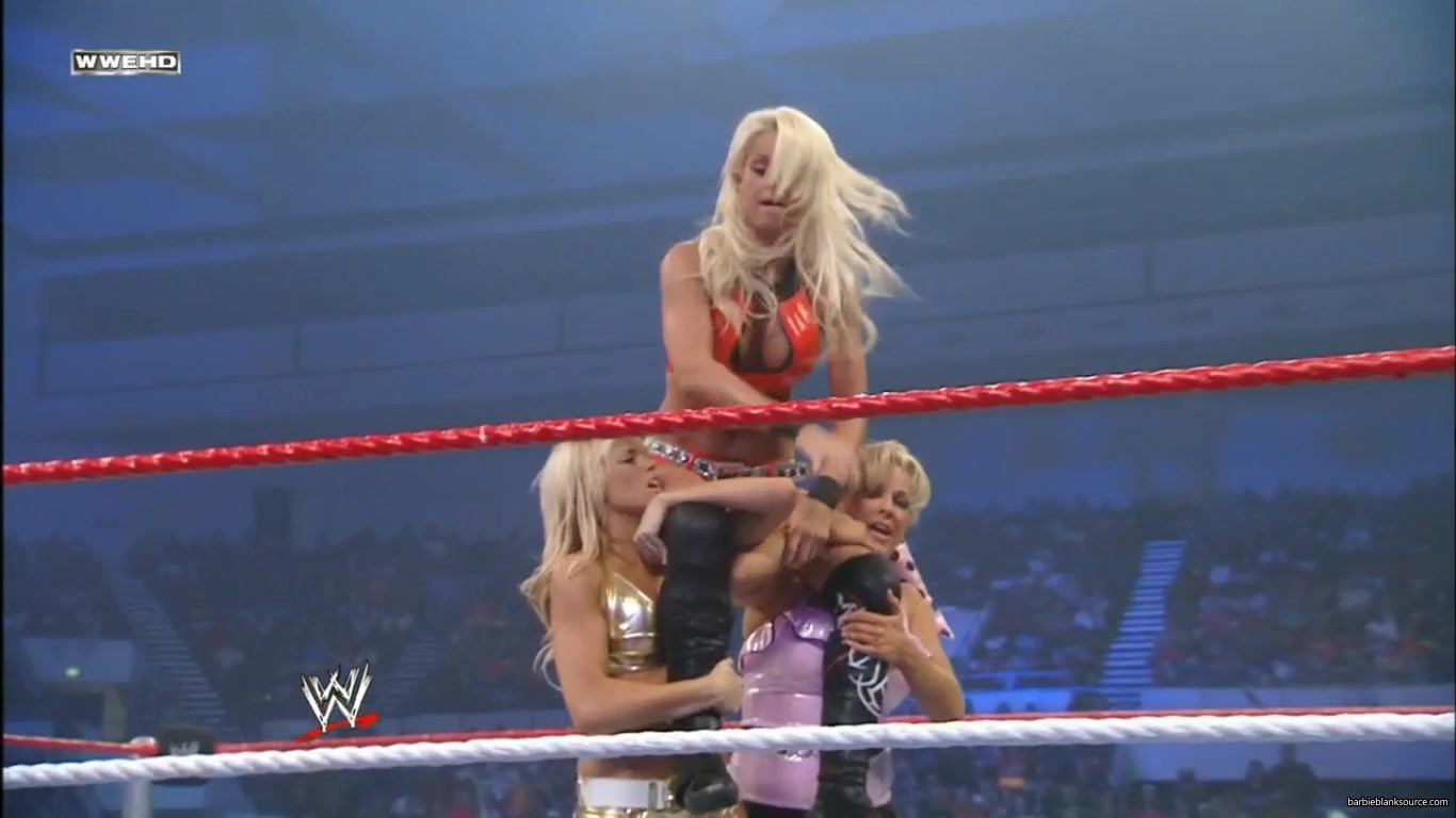 SMACKDOWN_463_JULY_042C_2008_0805.jpg