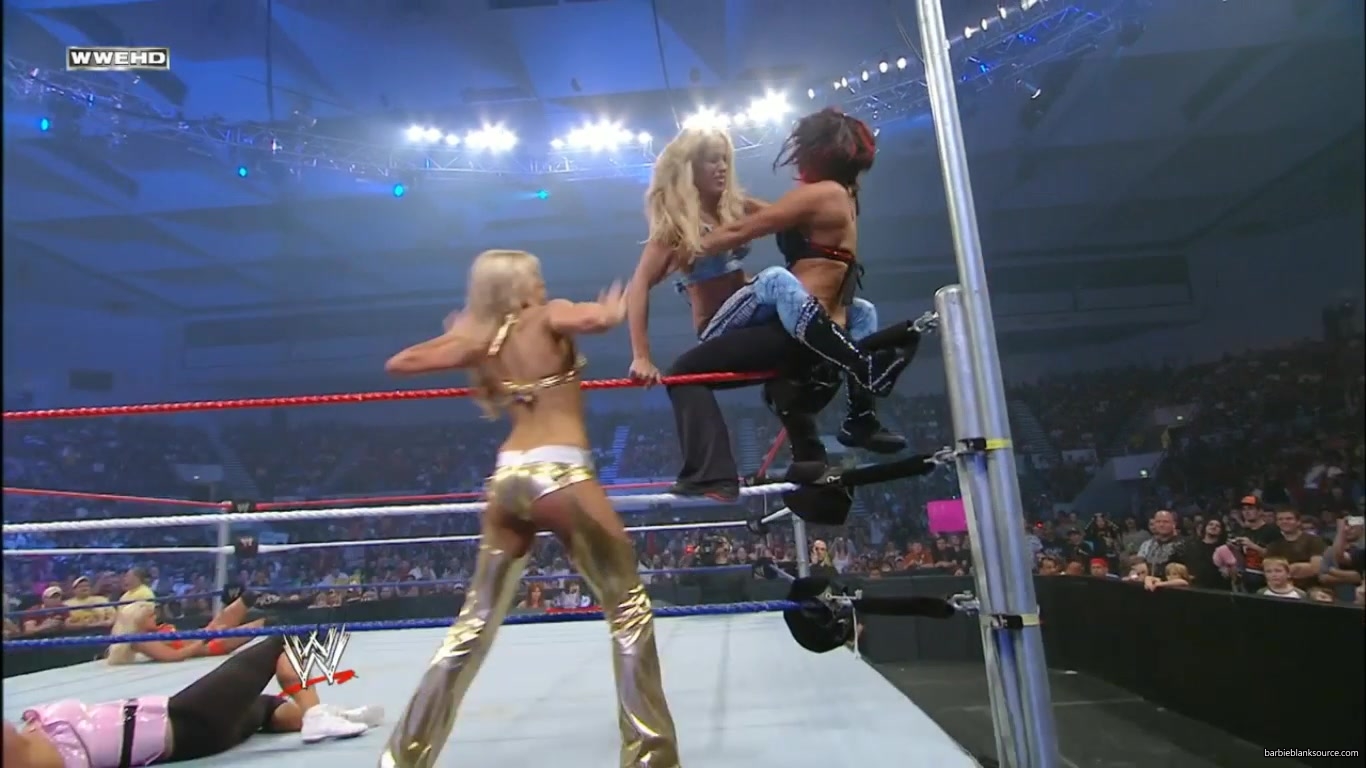 SMACKDOWN_463_JULY_042C_2008_1055.jpg