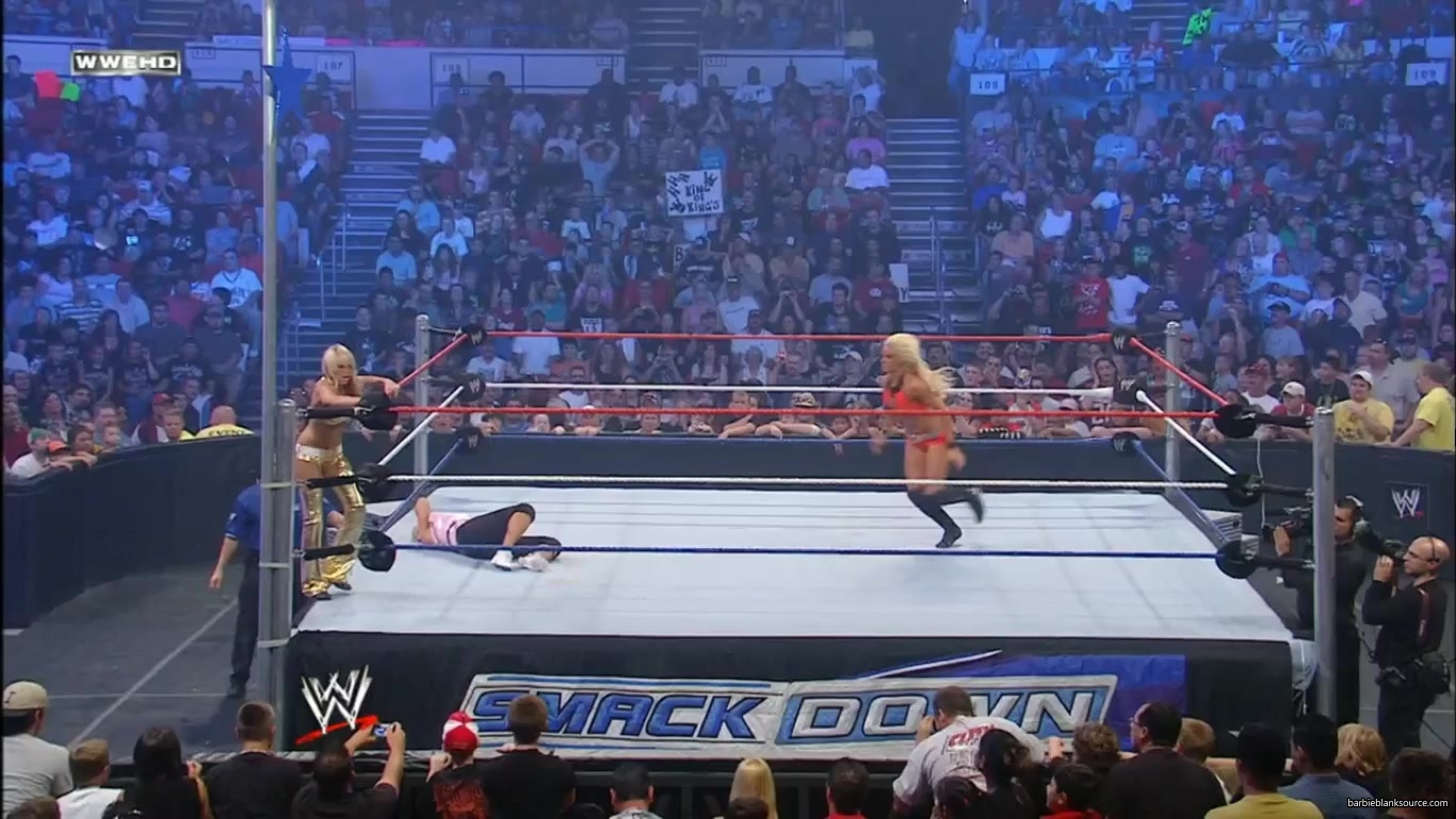 SMACKDOWN_463_JULY_042C_2008_1065.jpg
