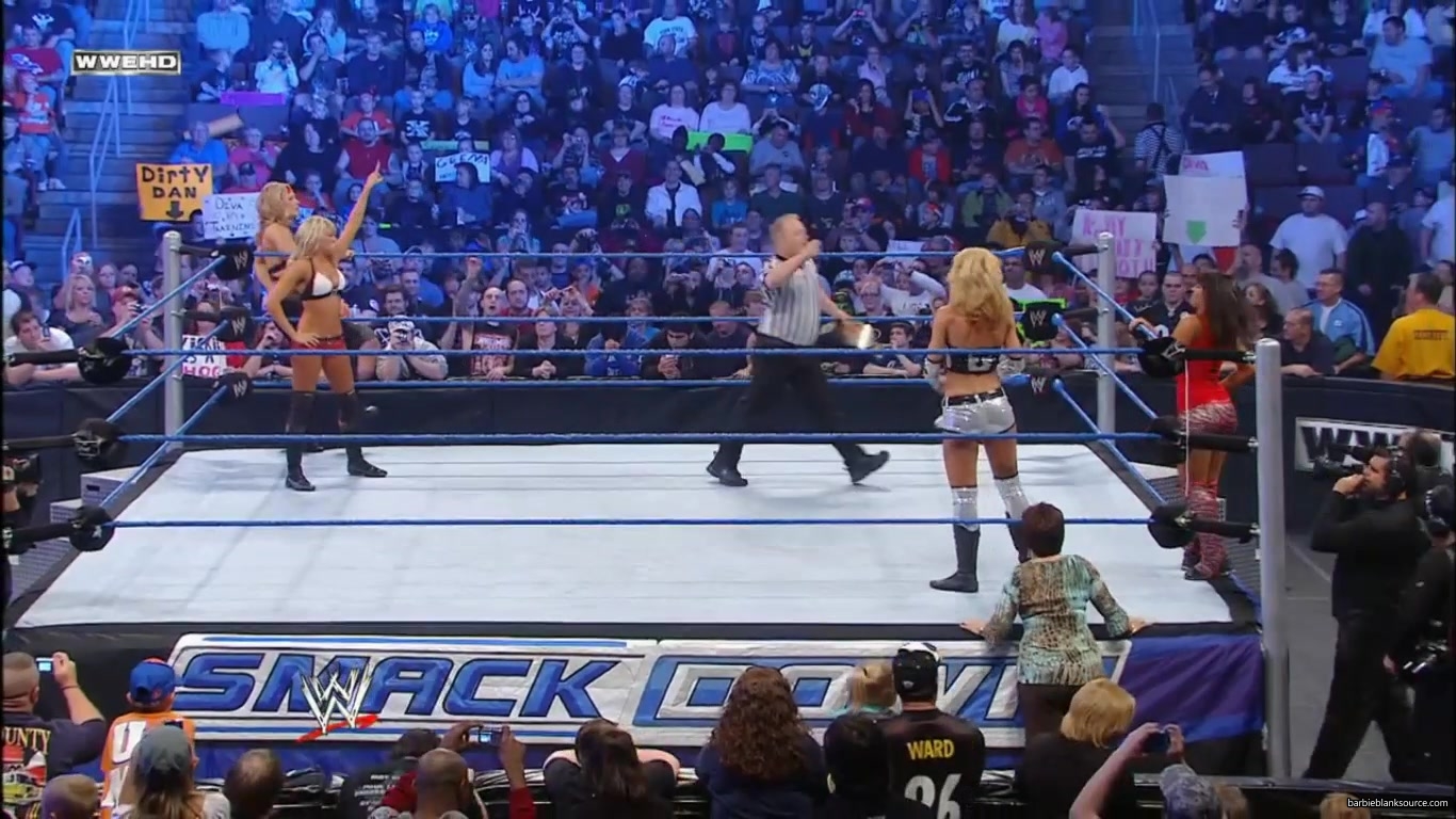 SMACKDOWN_558_APRIL_302C_2010_0385.jpg
