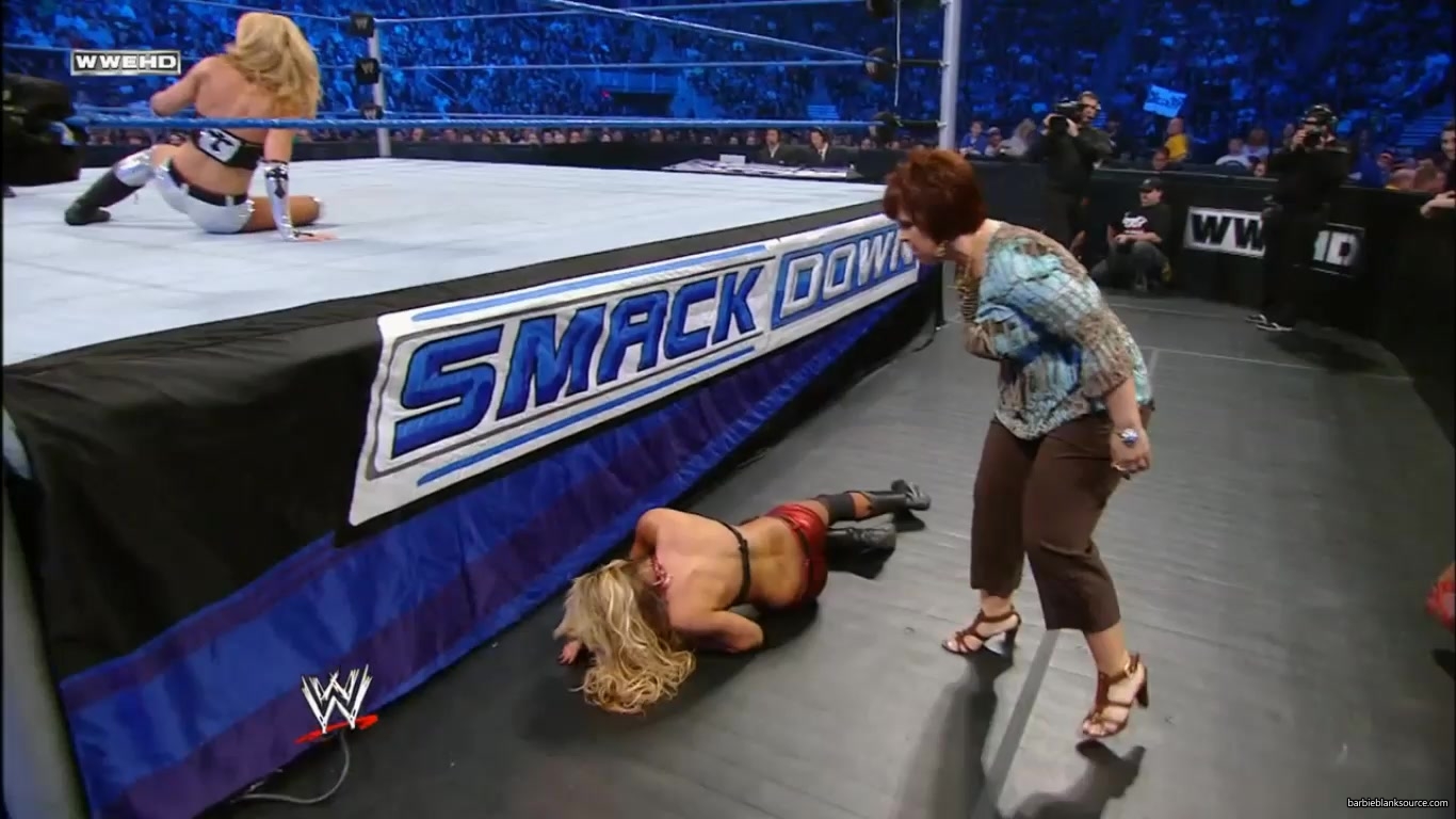 SMACKDOWN_558_APRIL_302C_2010_0573.jpg