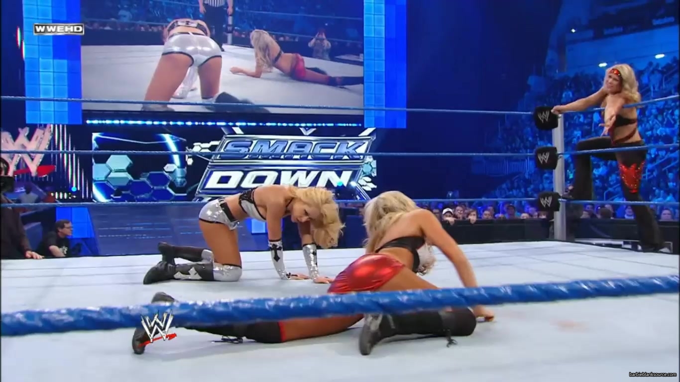 SMACKDOWN_558_APRIL_302C_2010_0681.jpg