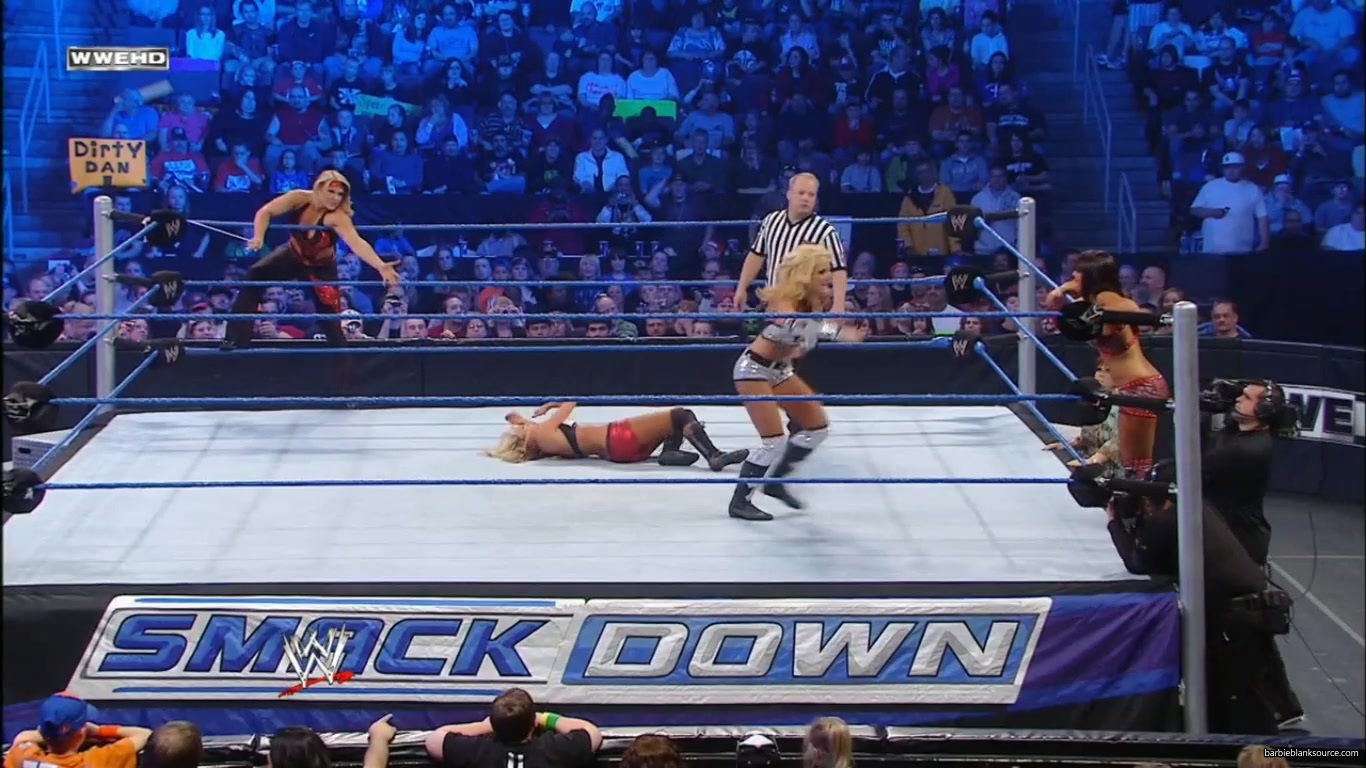 SMACKDOWN_558_APRIL_302C_2010_0713.jpg