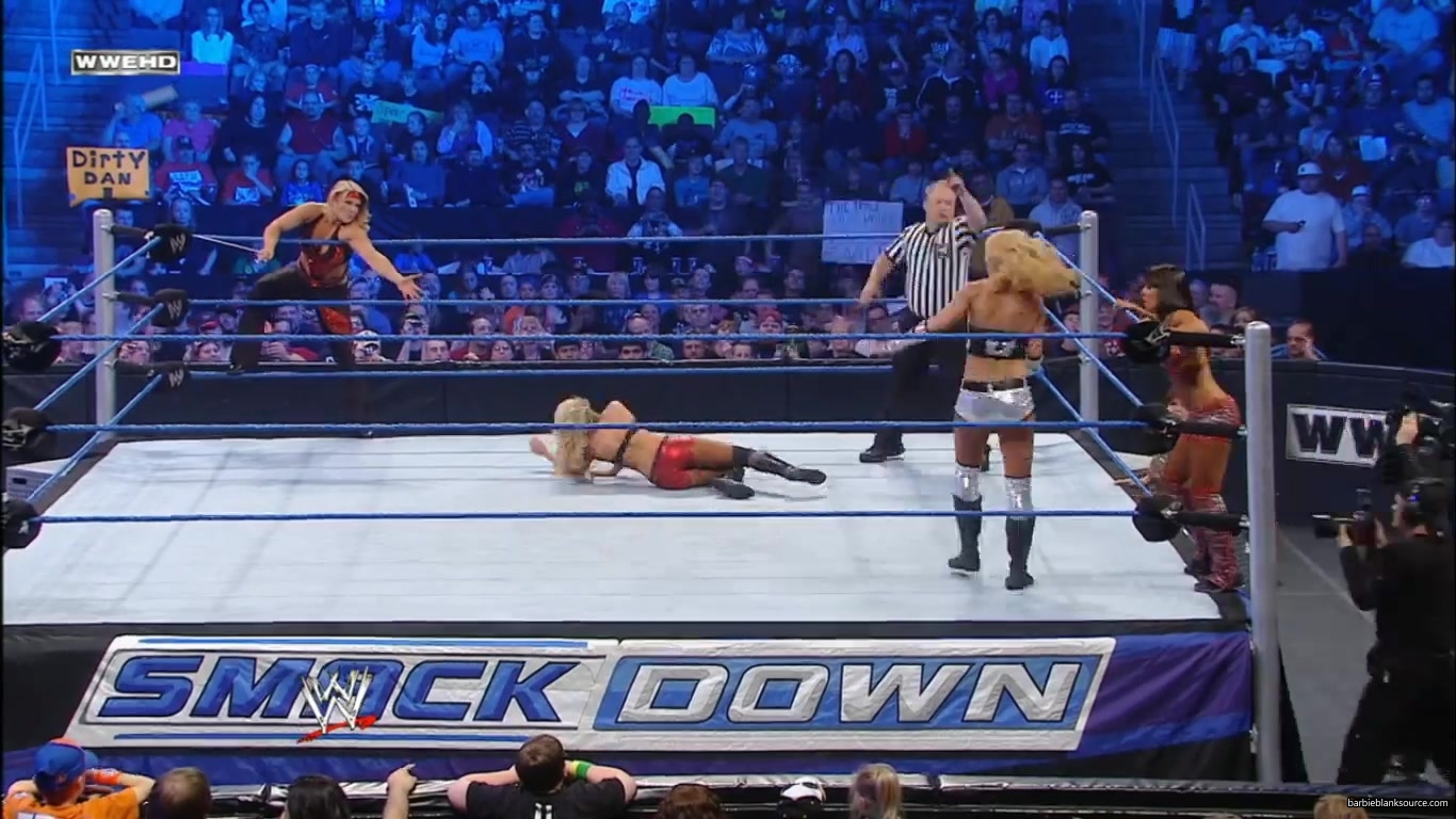 SMACKDOWN_558_APRIL_302C_2010_0715.jpg
