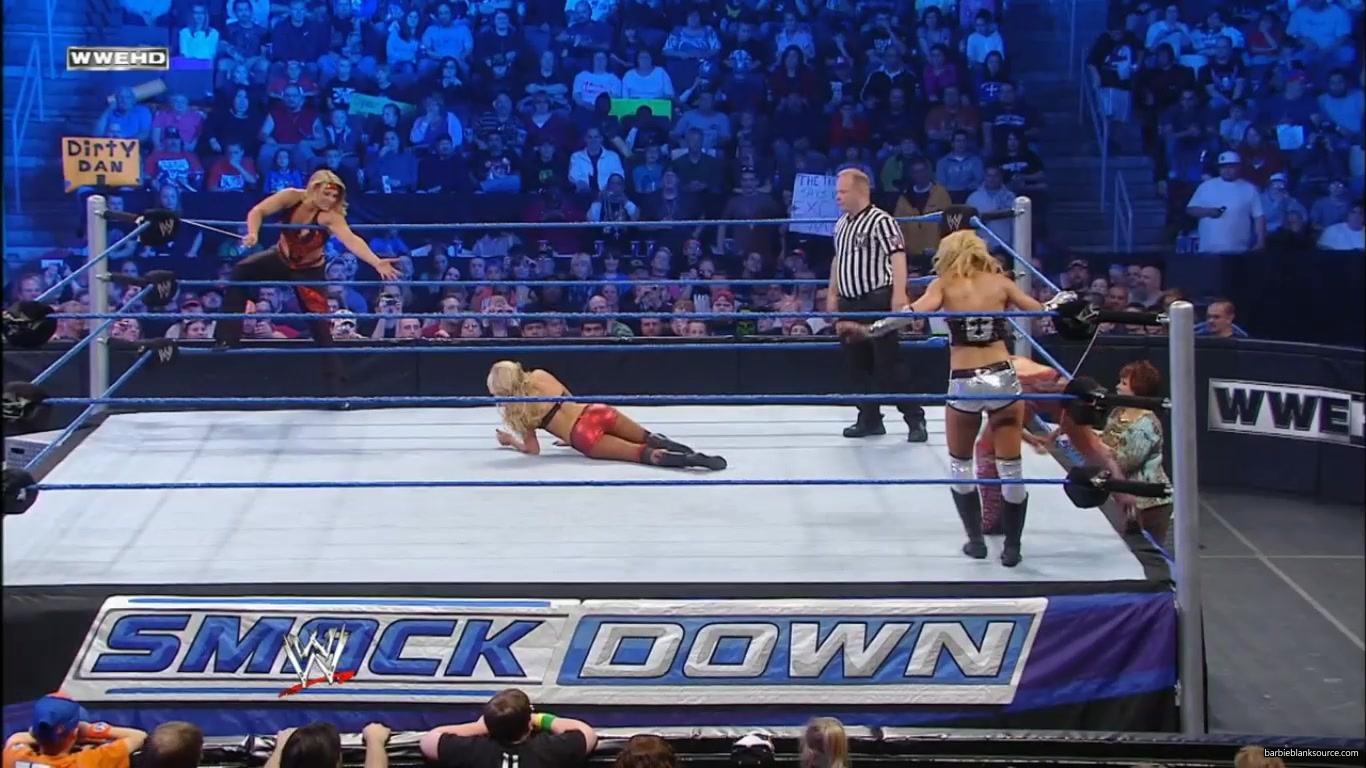 SMACKDOWN_558_APRIL_302C_2010_0719.jpg