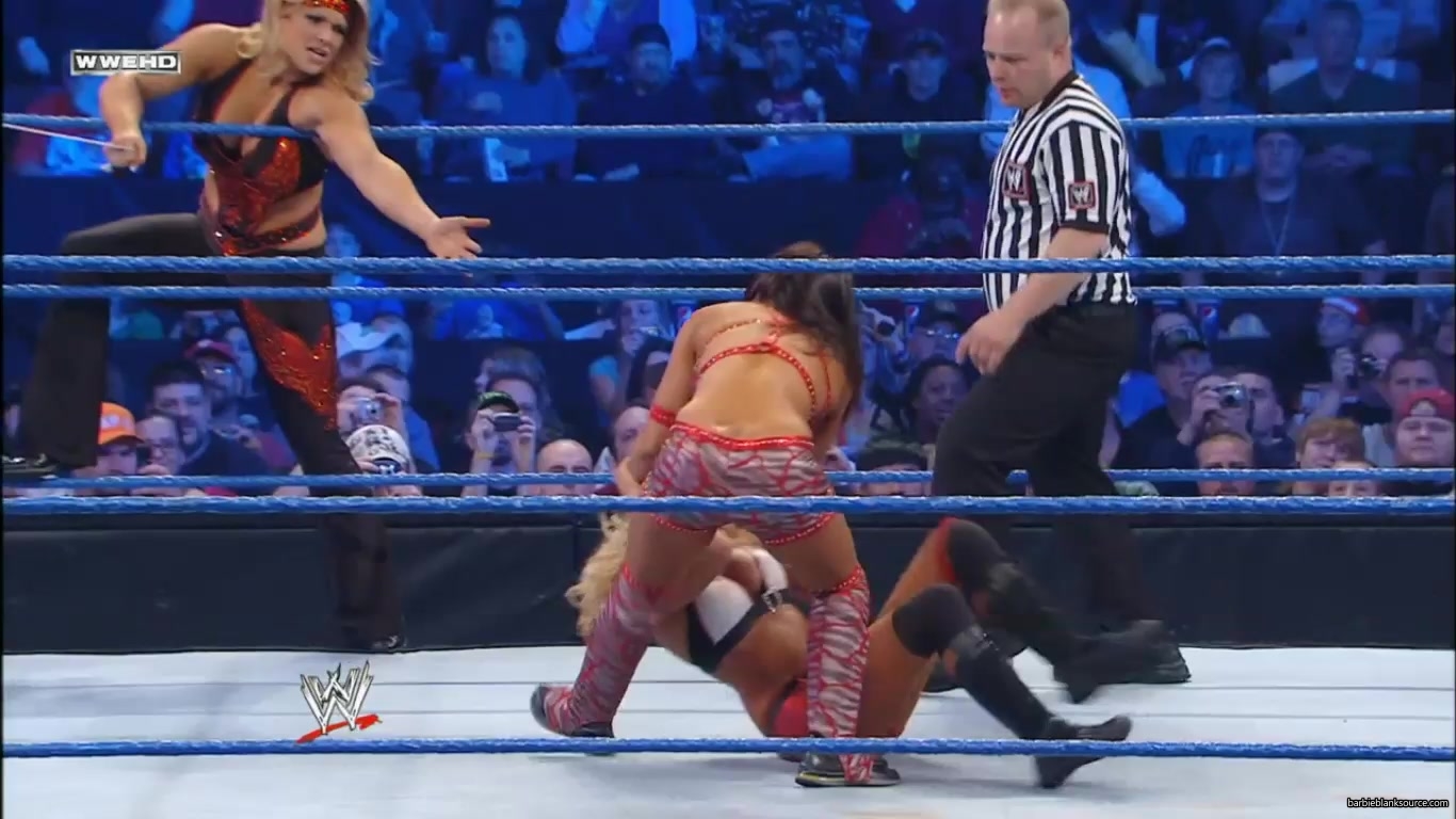 SMACKDOWN_558_APRIL_302C_2010_0731.jpg
