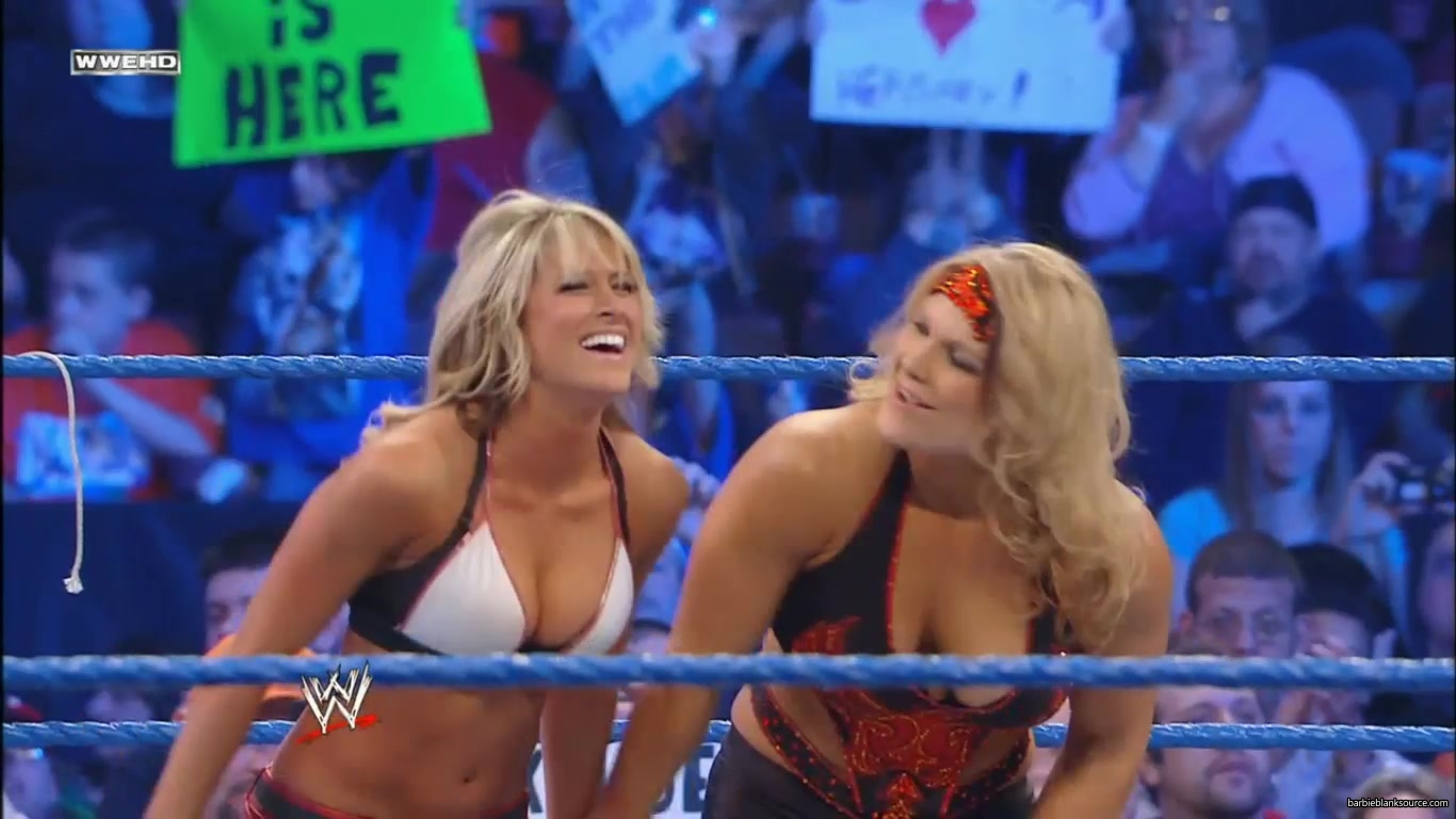SMACKDOWN_558_APRIL_302C_2010_0934.jpg