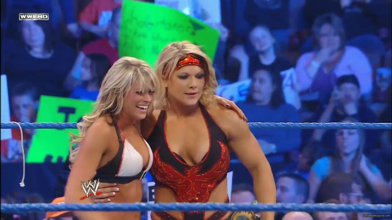 SMACKDOWN_558_APRIL_302C_2010_0951.jpg