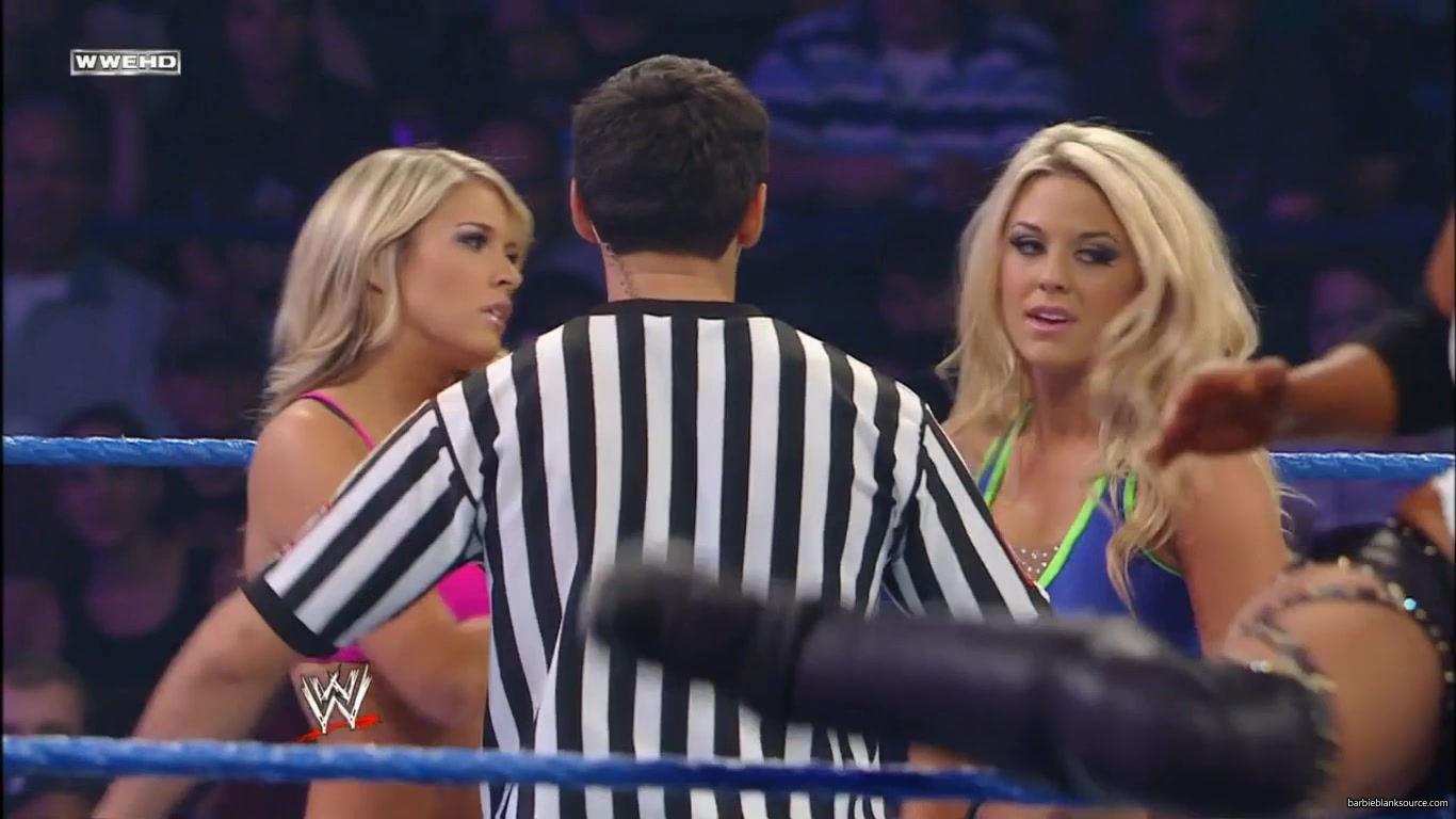 SMACKDOWN_559_MAY_072C_2010_0589.jpg
