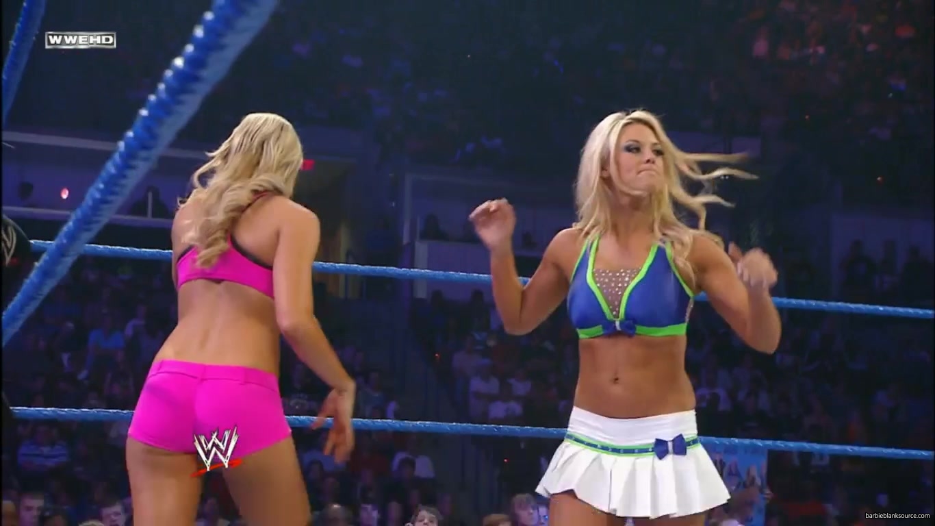 SMACKDOWN_559_MAY_072C_2010_0595.jpg