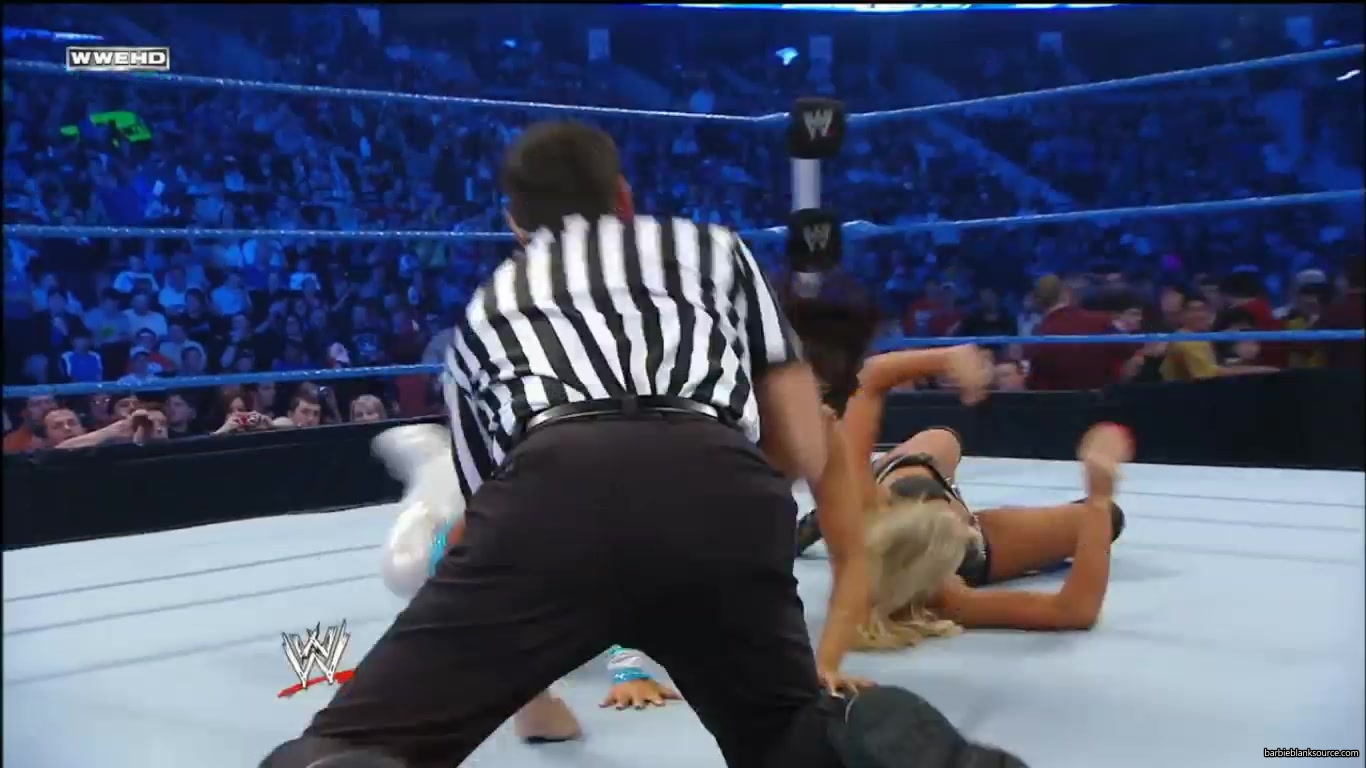 SMACKDOWN_561_MAY_212C_2010_429.jpg
