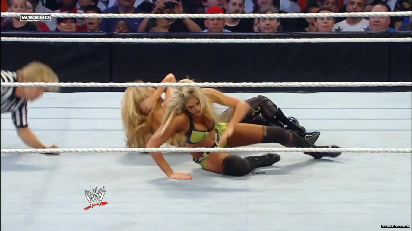 SMACKDOWN_563_JUNE_042C_2010_0471.jpg