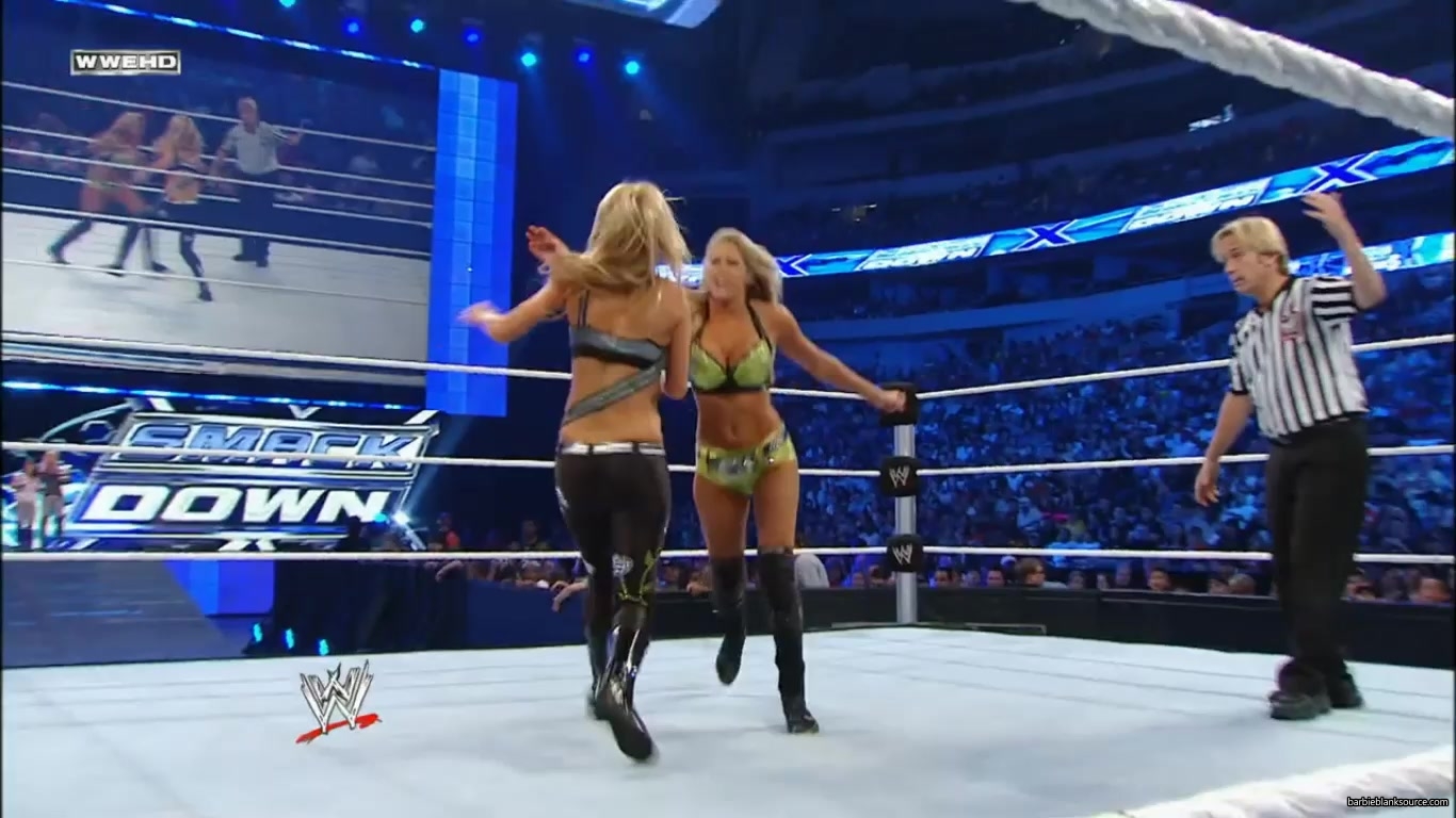 SMACKDOWN_563_JUNE_042C_2010_0740.jpg