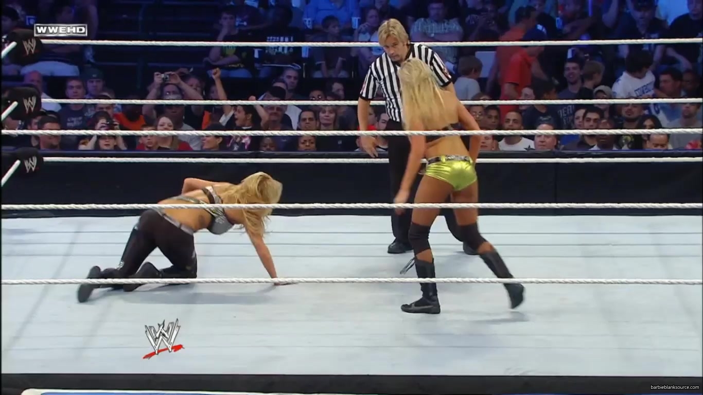 SMACKDOWN_563_JUNE_042C_2010_0745.jpg