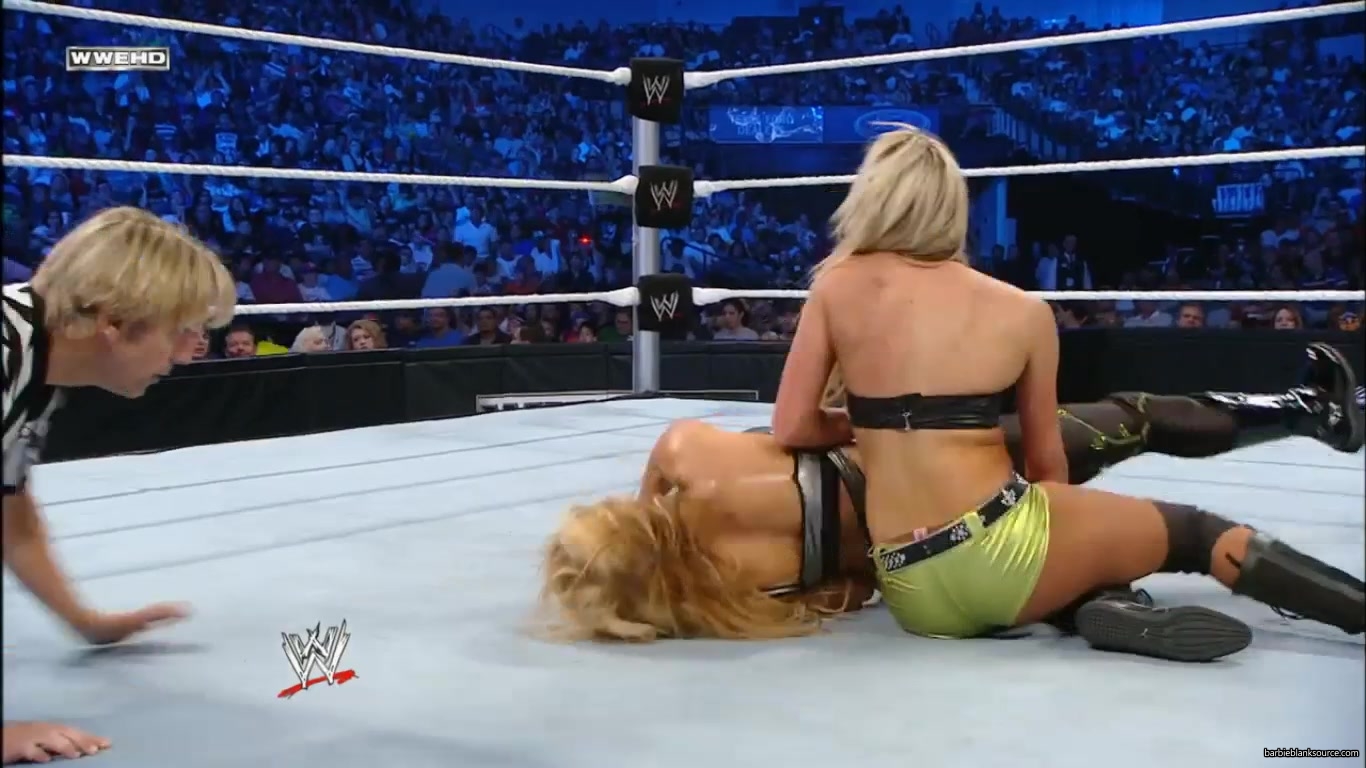 SMACKDOWN_563_JUNE_042C_2010_0822.jpg