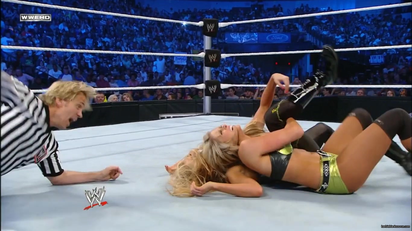 SMACKDOWN_563_JUNE_042C_2010_0827.jpg