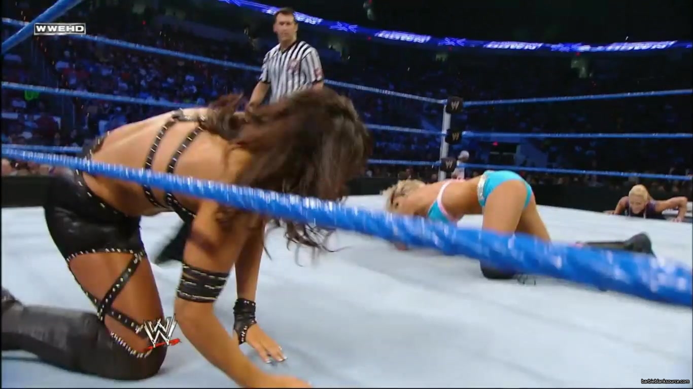 SMACKDOWN_565_JUNE_182C_2010_584.jpg