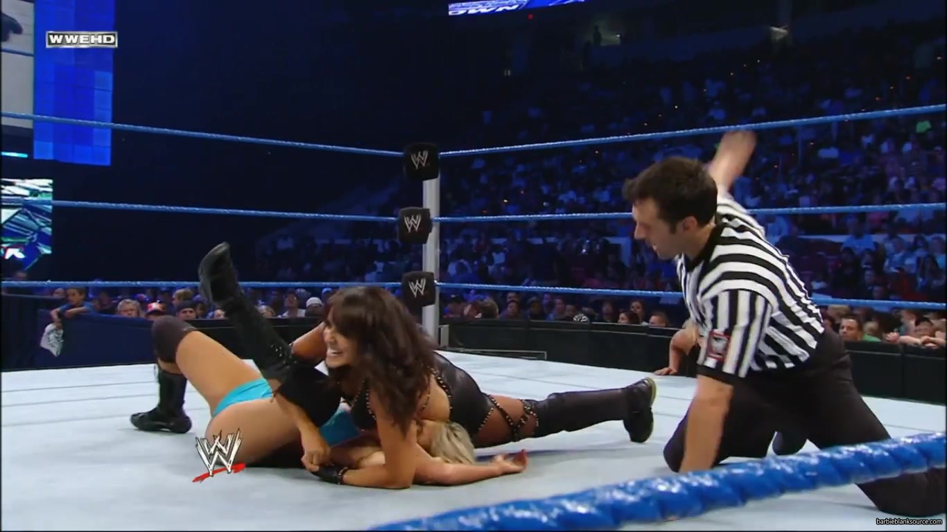 SMACKDOWN_565_JUNE_182C_2010_600.jpg