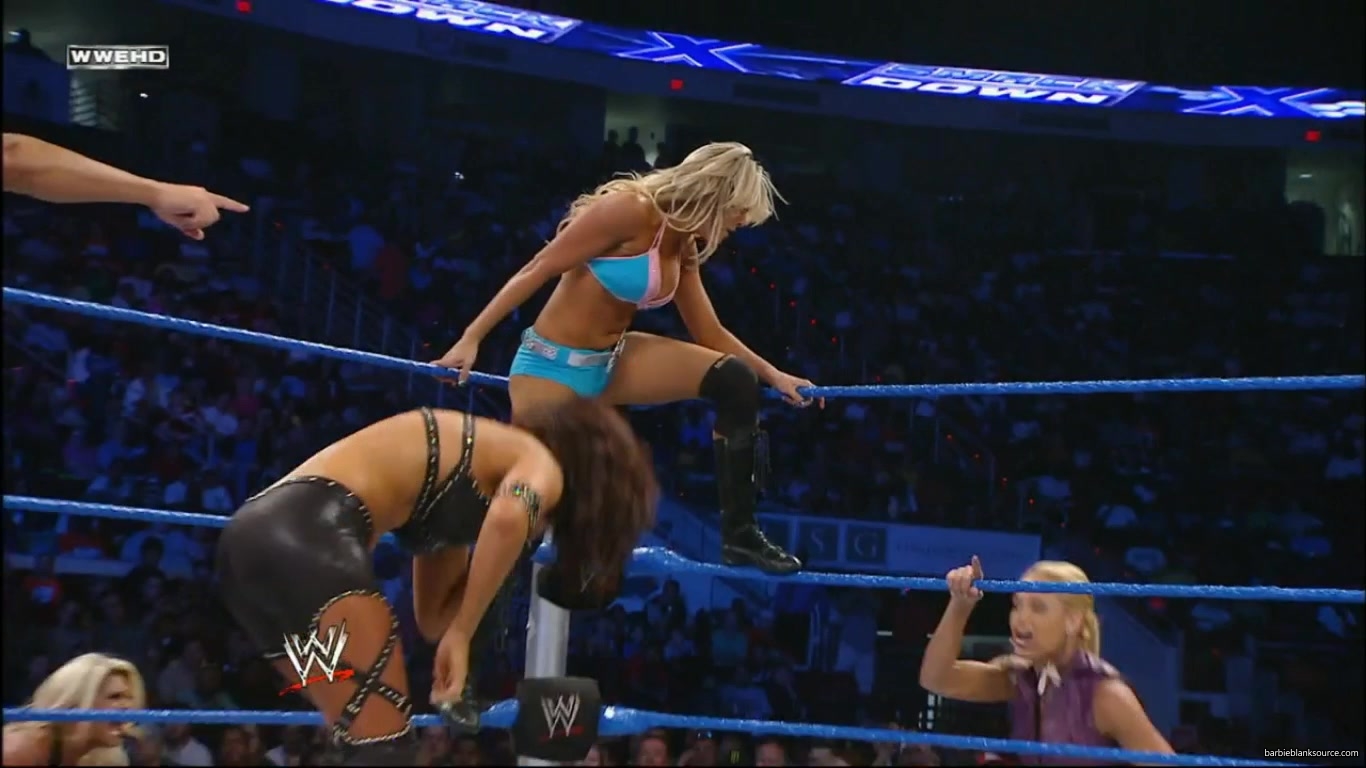 SMACKDOWN_565_JUNE_182C_2010_719.jpg