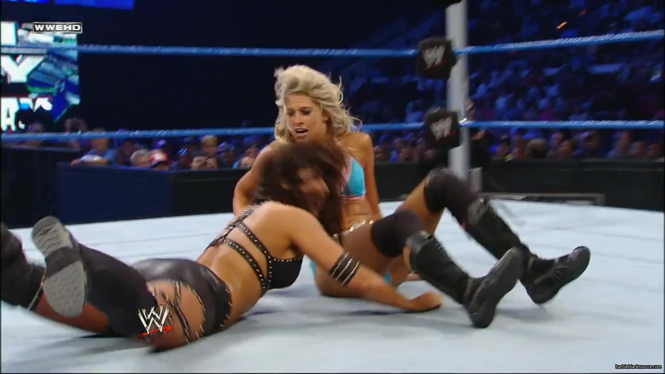 SMACKDOWN_565_JUNE_182C_2010_760.jpg