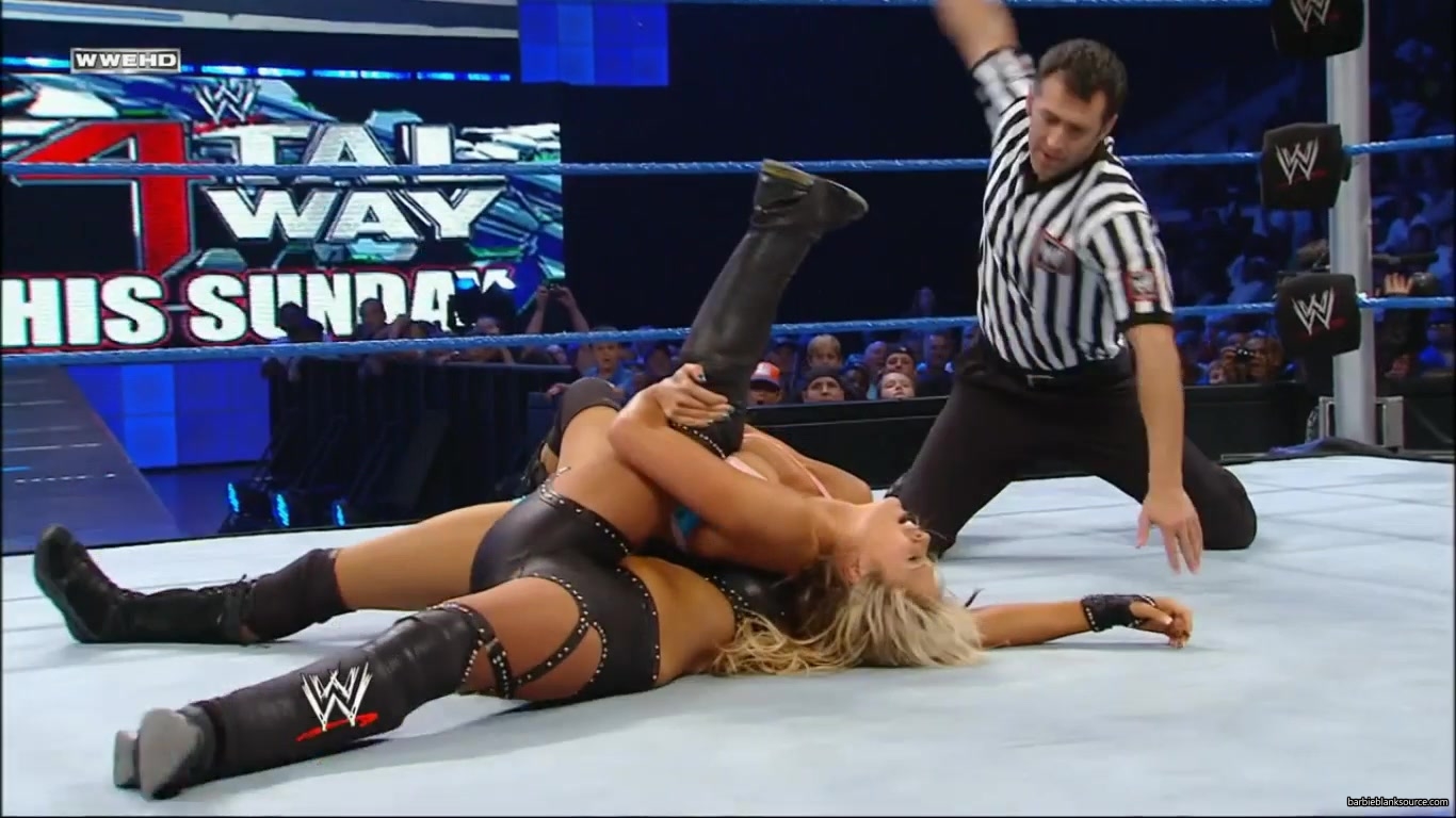 SMACKDOWN_565_JUNE_182C_2010_770.jpg