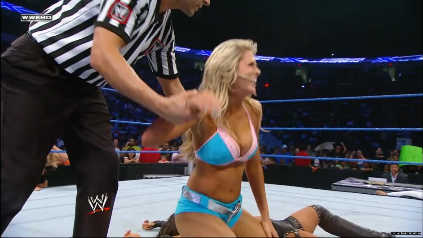 SMACKDOWN_565_JUNE_182C_2010_793.jpg