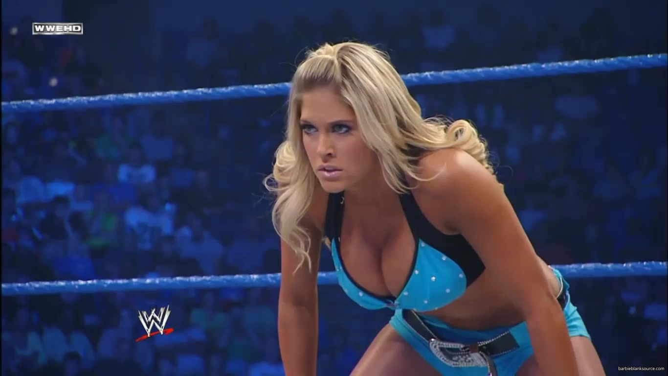SMACKDOWN_567_JULY_022C_2010_557.jpg