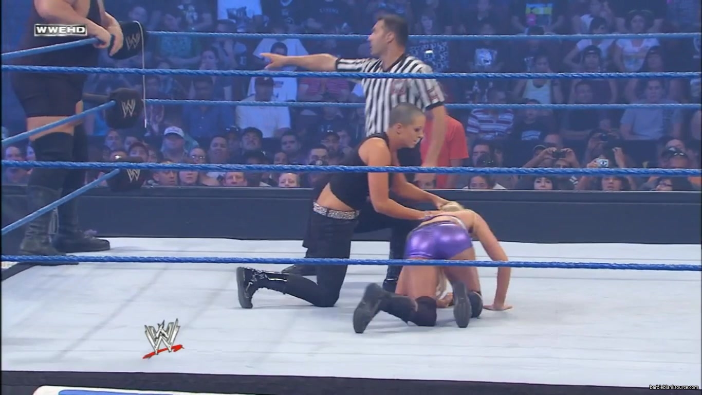 SMACKDOWN_574_AUGUST_202C_2010_0608.jpg
