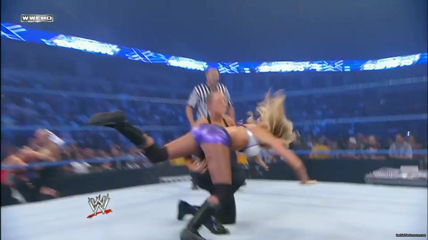 SMACKDOWN_574_AUGUST_202C_2010_0884.jpg