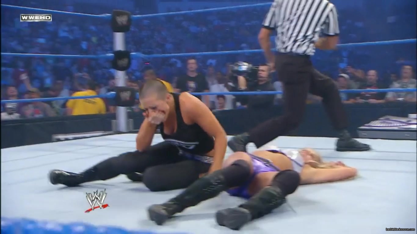 SMACKDOWN_574_AUGUST_202C_2010_0896.jpg