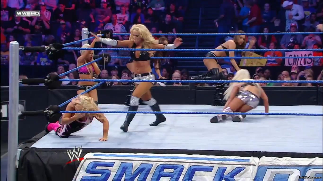 SMACKDOWN_580_OCTOBER_012C_2010_474.jpg