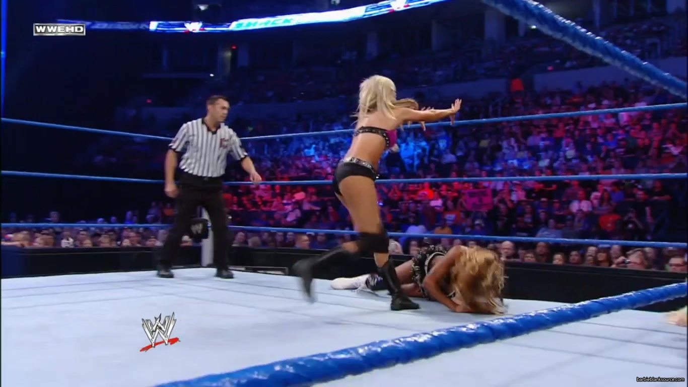 SMACKDOWN_580_OCTOBER_012C_2010_521.jpg