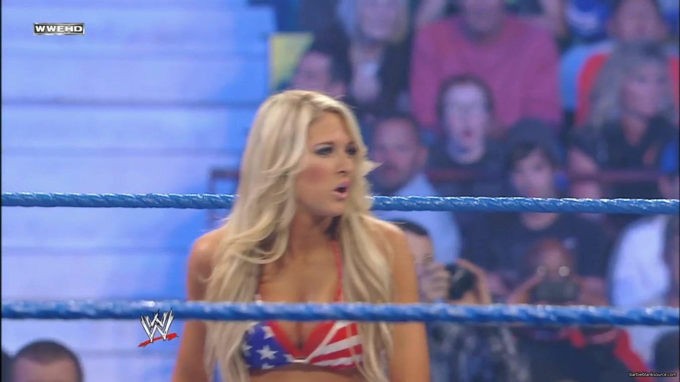 SMACKDOWN_581_OCTOBER_082C_2010_376.jpg