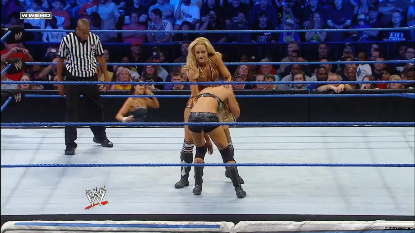 SMACKDOWN_588_NOVEMBER_262C_2010_577.jpg