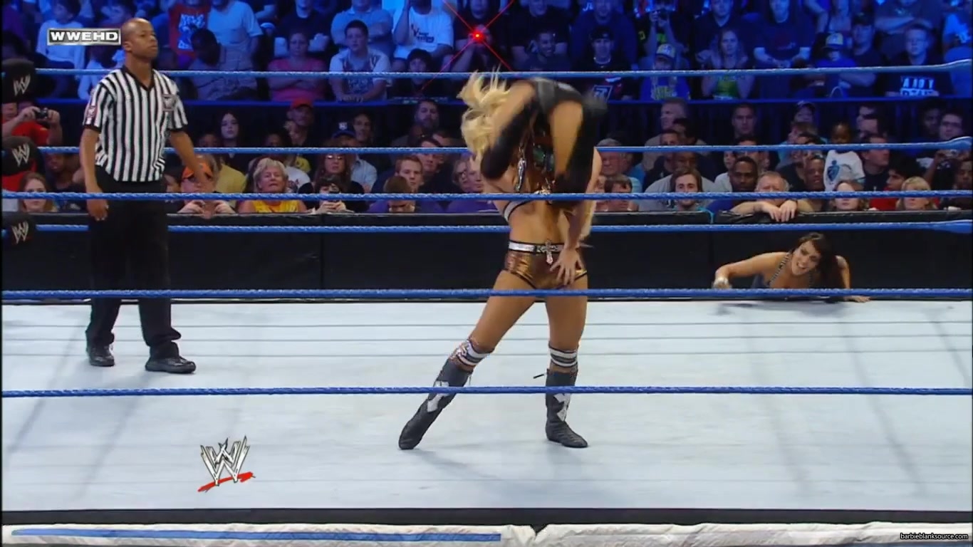 SMACKDOWN_588_NOVEMBER_262C_2010_583.jpg