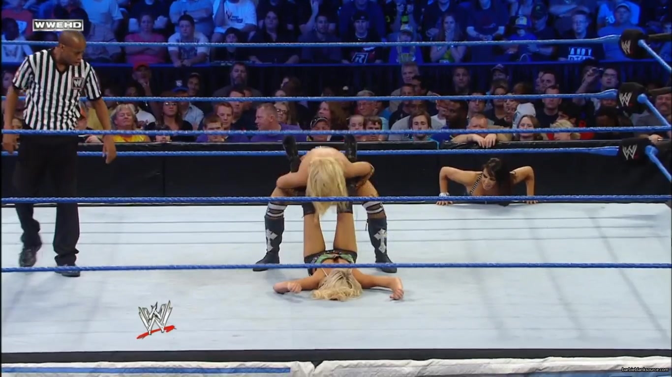 SMACKDOWN_588_NOVEMBER_262C_2010_628.jpg