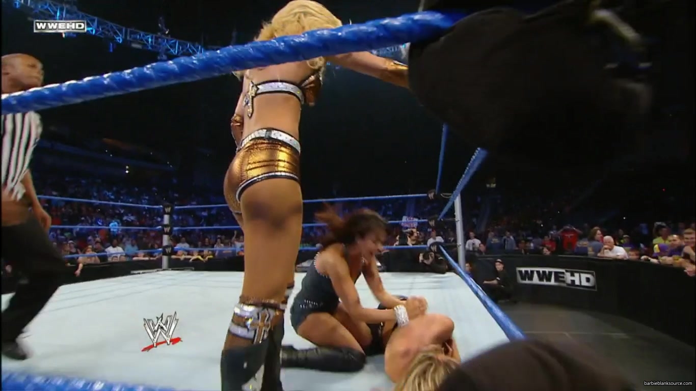 SMACKDOWN_588_NOVEMBER_262C_2010_669.jpg