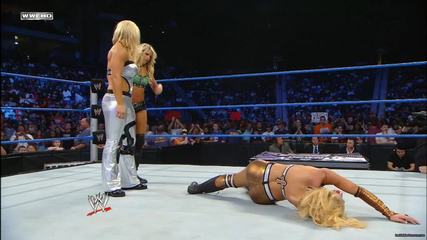 SMACKDOWN_588_NOVEMBER_262C_2010_793.jpg