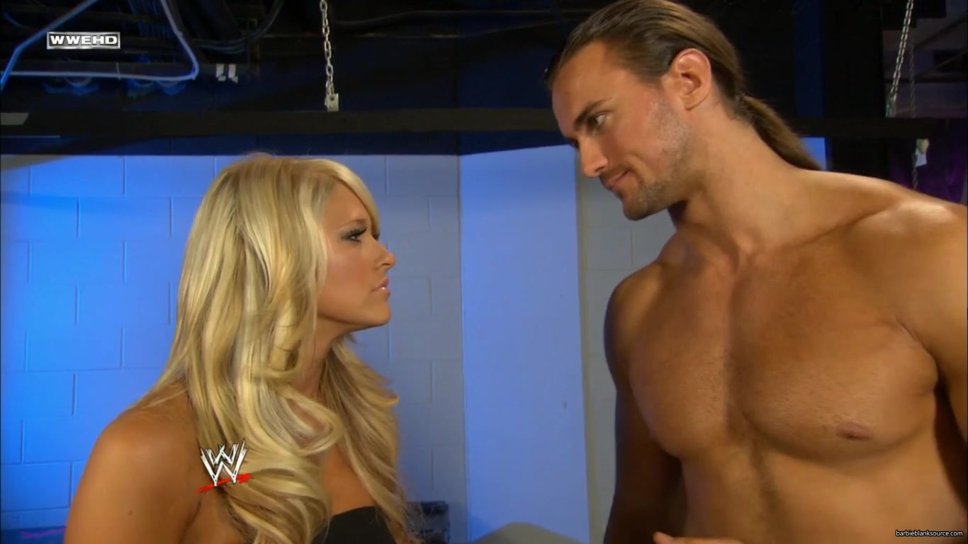 SMACKDOWN_592_DECEMBER_242C_2010_159.jpg