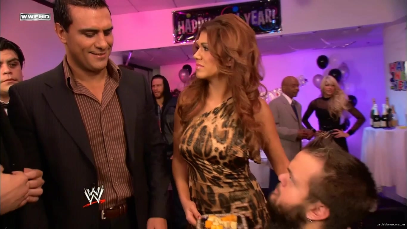 SMACKDOWN_593_DECEMBER_302C_2010_0186.jpg