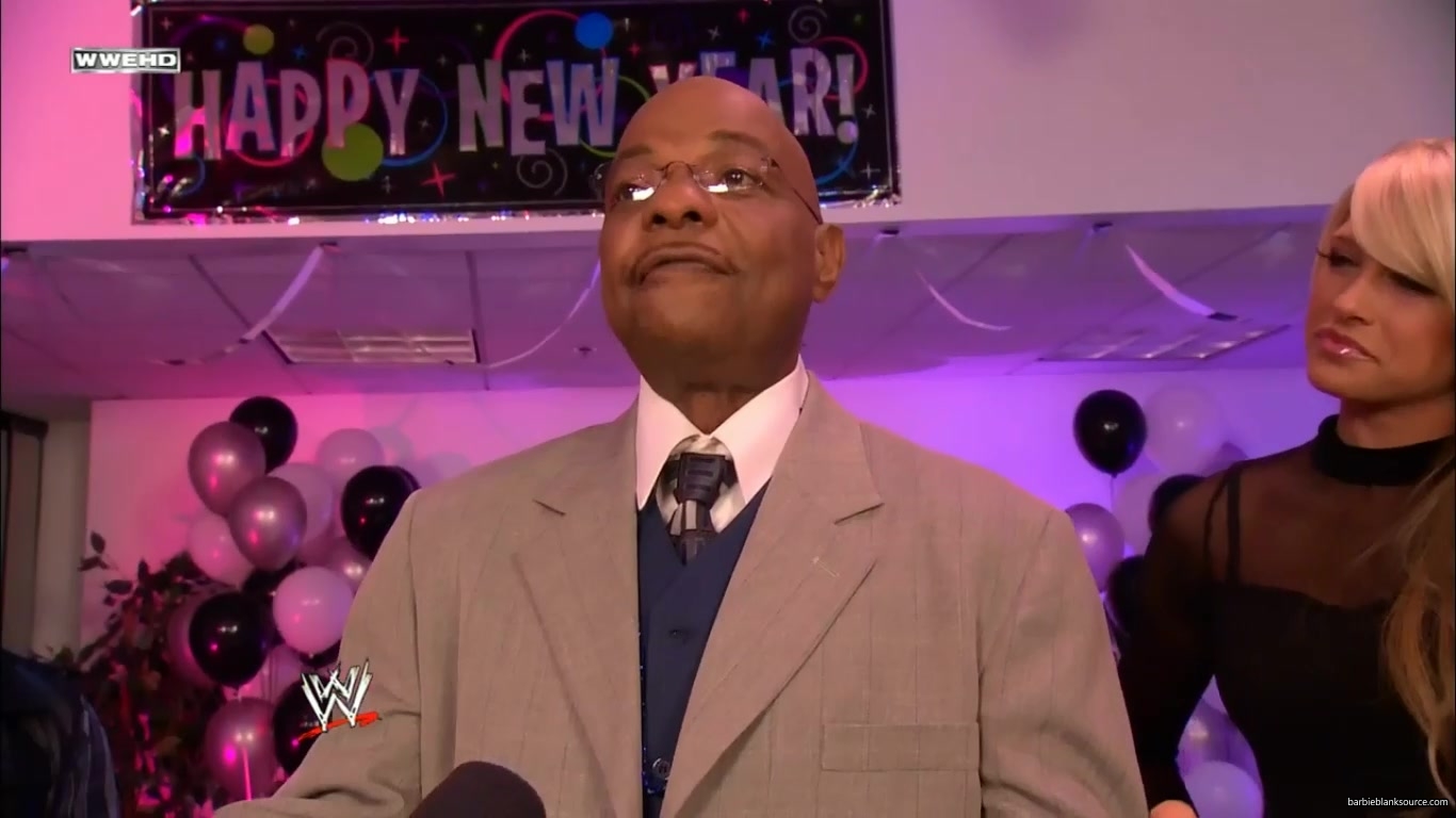 SMACKDOWN_593_DECEMBER_302C_2010_0228.jpg