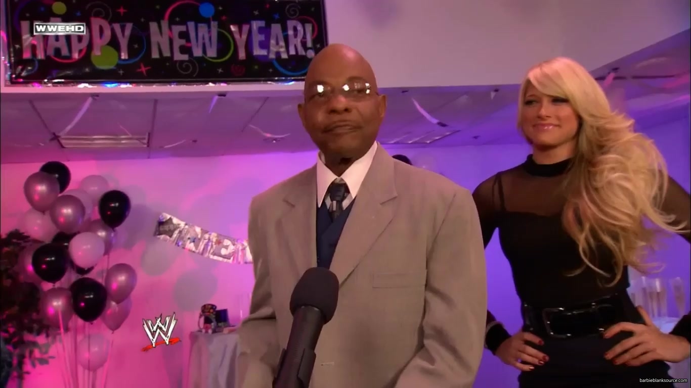 SMACKDOWN_593_DECEMBER_302C_2010_0307.jpg