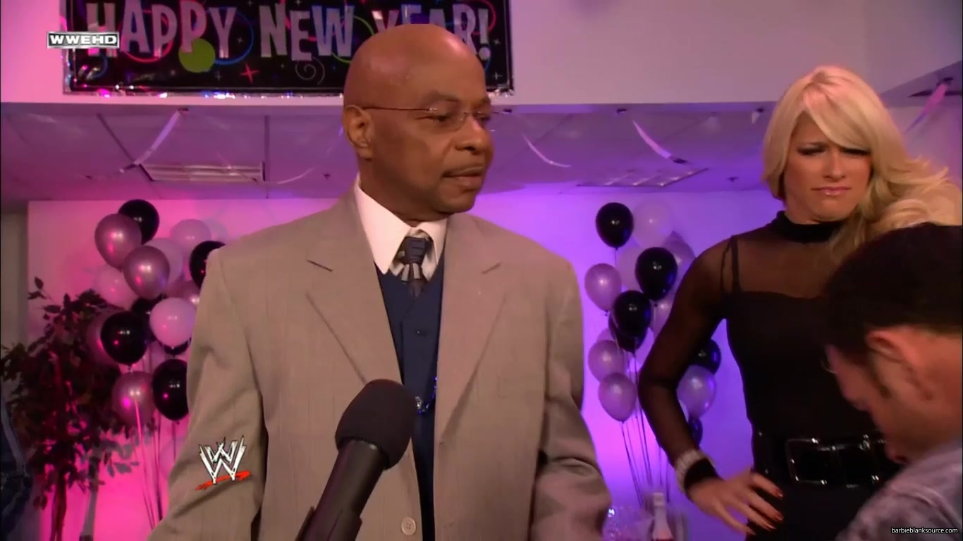 SMACKDOWN_593_DECEMBER_302C_2010_0314.jpg
